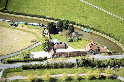 Bed and Breakfast The Brownlow Ivinghoe Exteriér fotografie