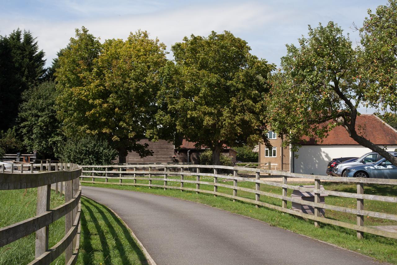 Bed and Breakfast The Brownlow Ivinghoe Exteriér fotografie